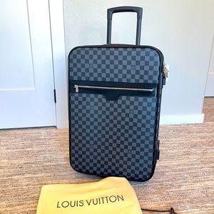 Louis Vuitton Pegase 55 Rolling Suitcase Damier